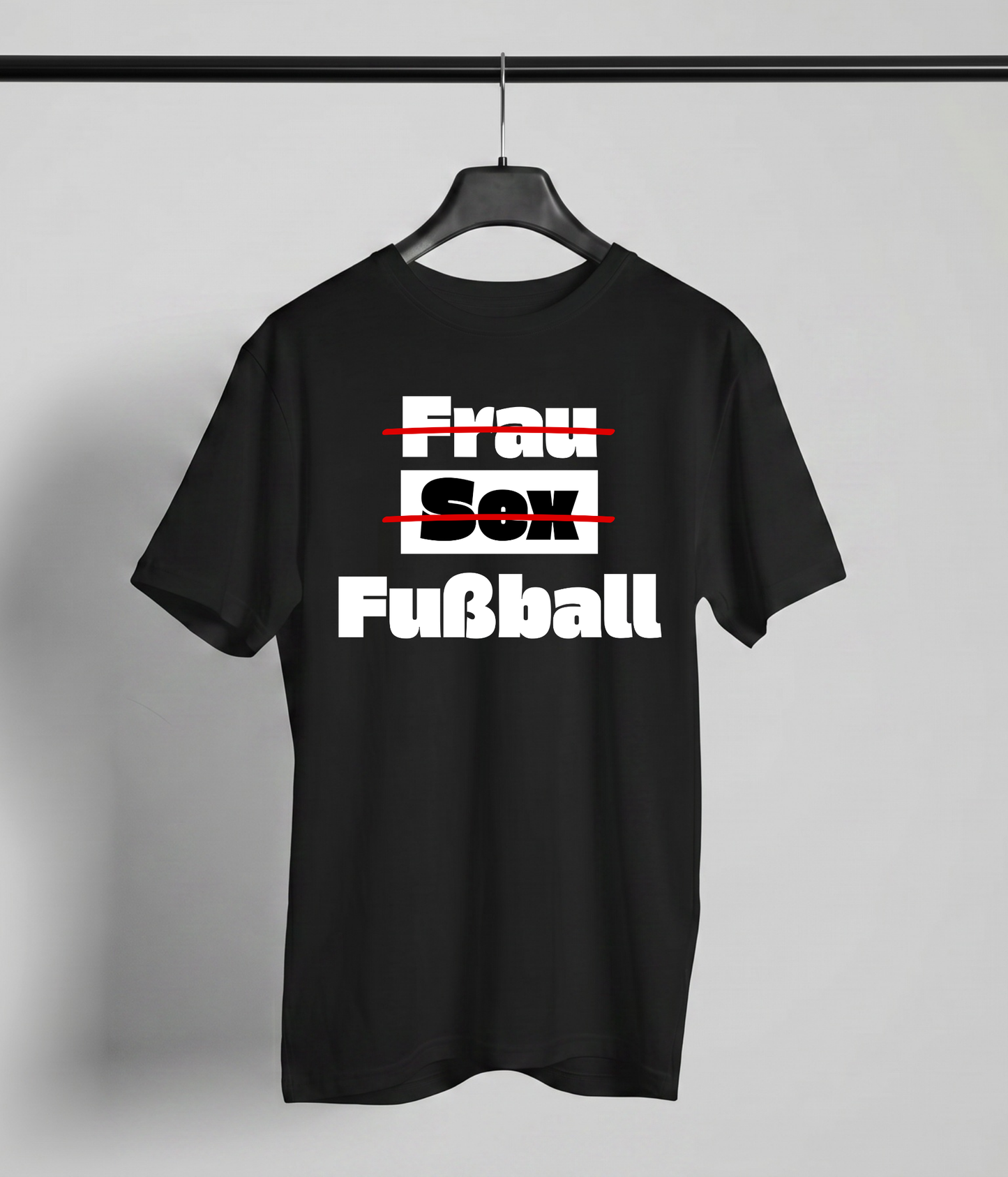 Frau. S*x. Fußball.